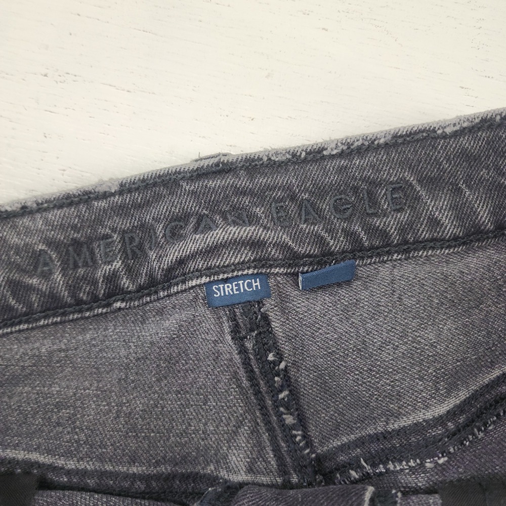 American Eagle 10 | Black Denim Cut Off‎ Shorts Stretch Raw Hem Summer - Picture 3 of 4